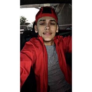 Meet your Posher, Santos